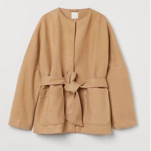 Tie belt relaxed fit jacket - beige/tan